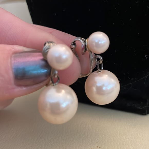 Vintage Champagne Pearl Necklace/Earring Set - Picture 4 of 6